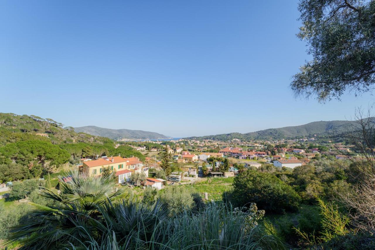 La Palazzina nel Verde Casa Alzi Esterno foto